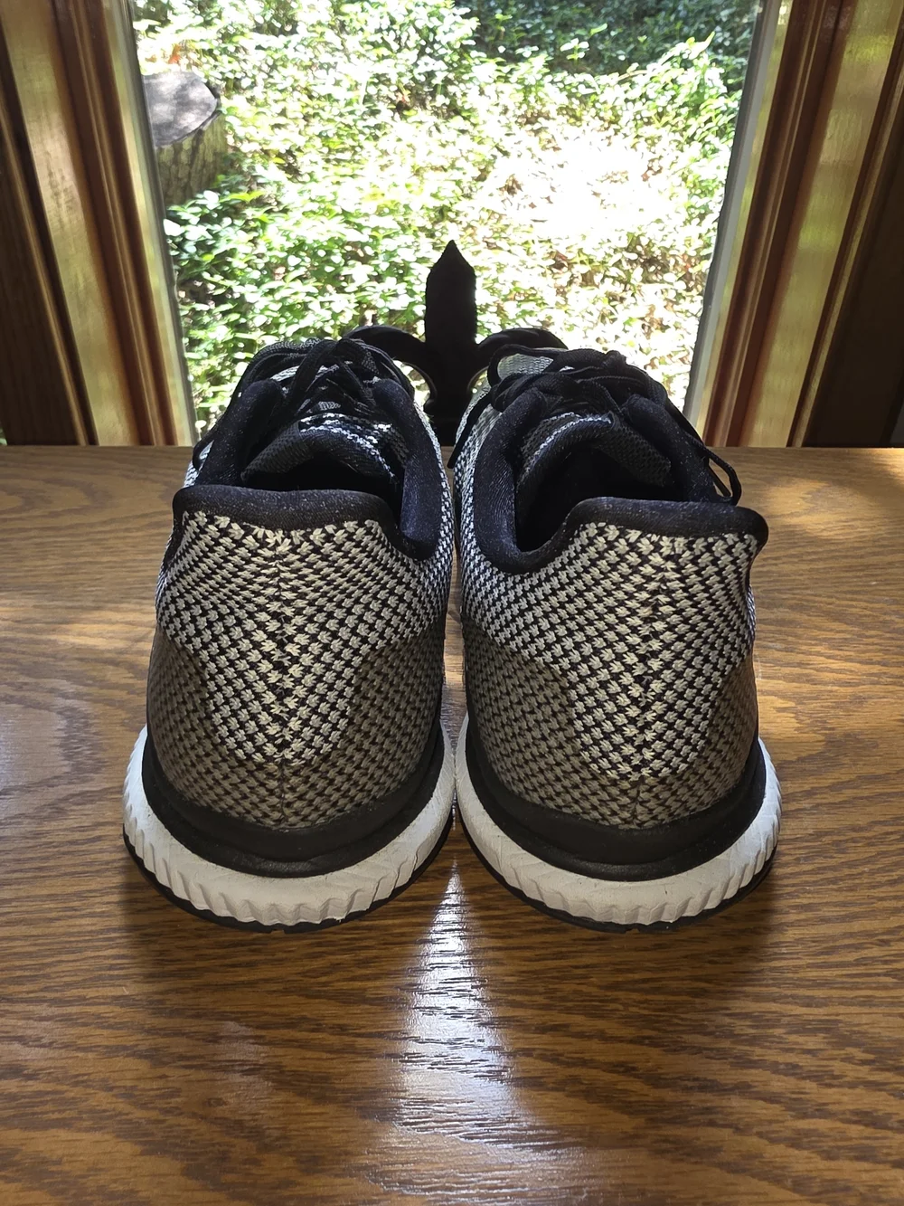 Adidas Bounce Crazy Flight Volleyball Running Shoes Sz 9